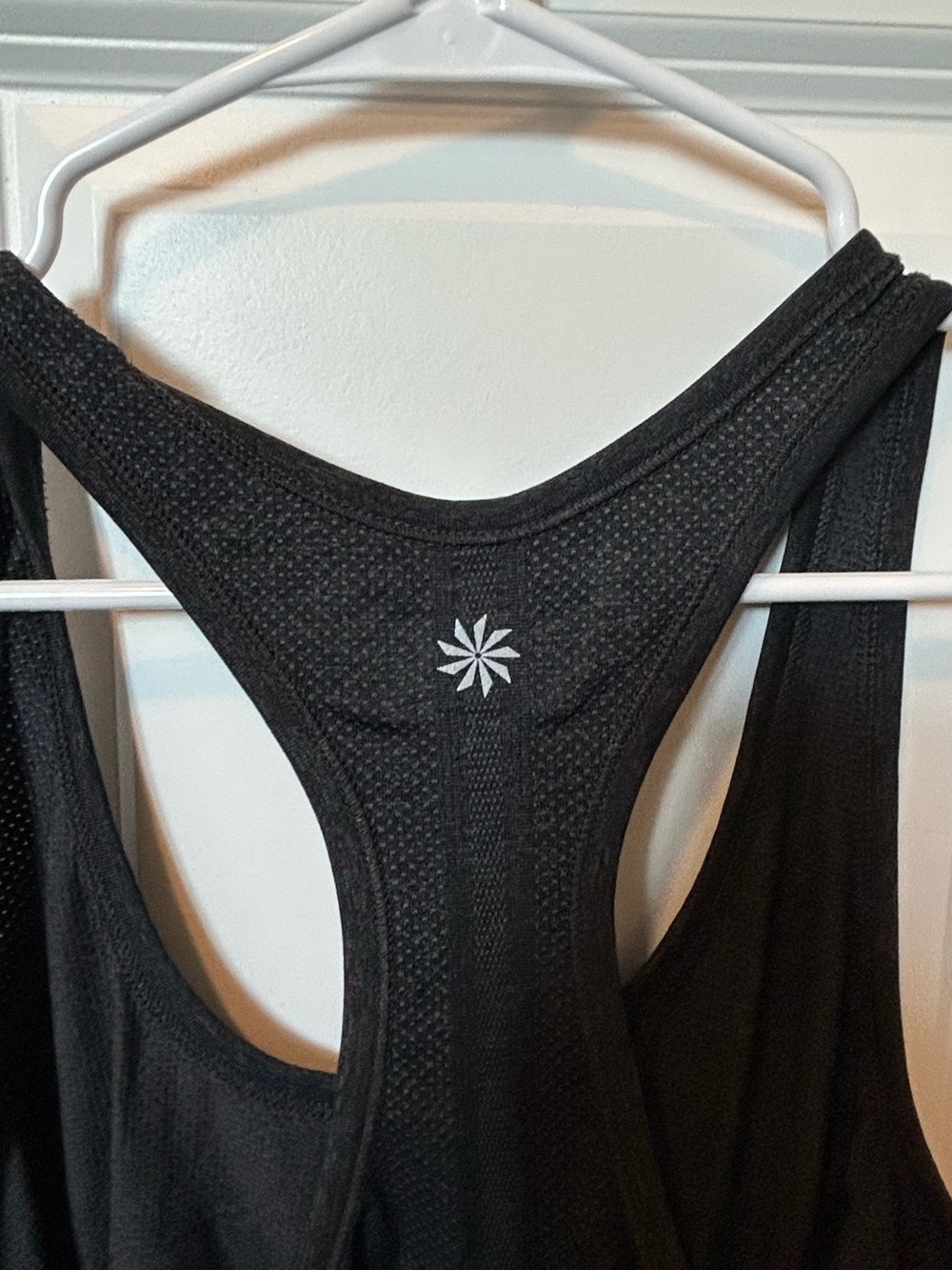 Athleta Black Seamless Racerback Tank large - Picture 4 of 4